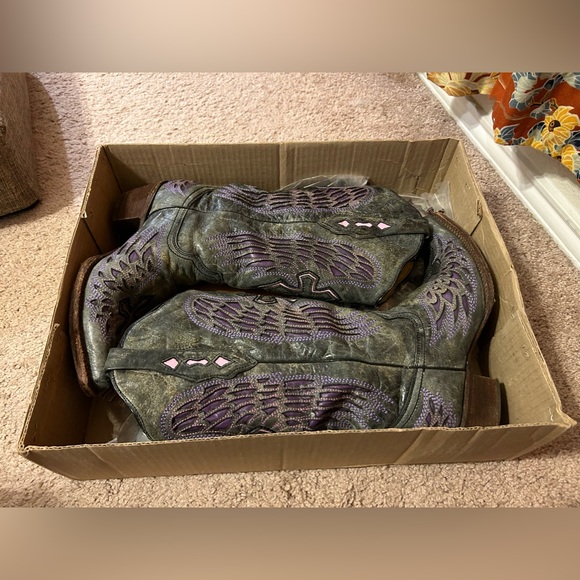 *Corral Vintage Cowgirl Boots - Picture 5 of 7